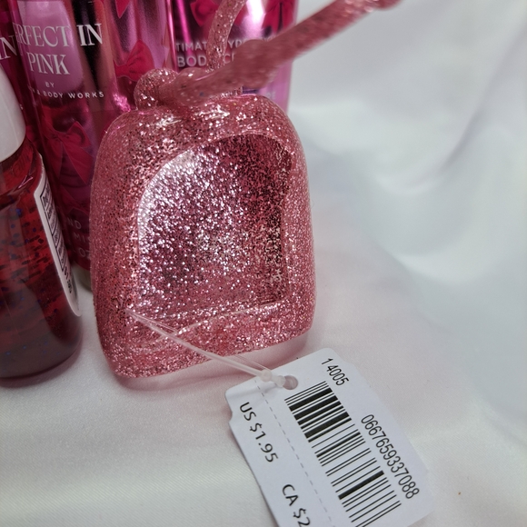 BATH & BODY WORKS 'PERFECT IN PINK' 5-PIECE TRAVEL SIZE GIFT SET LIMITED-EDITION - Picture 11 of 12